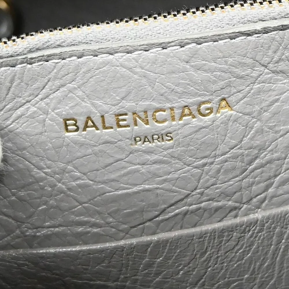 Balenciaga Blanket Square Bag Leather Gray Leather Handbag - Picture 9 of 10